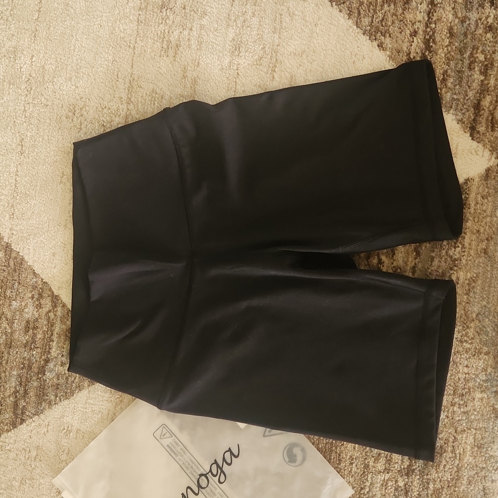 Yunoga Bike shorts.
